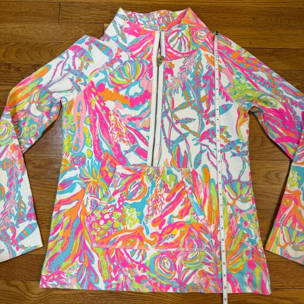 Lilly Pulitzer Skipper Popover 1/2 Zip Scuba to Cuba Resort Multi - Size Small - Picture 4 of 6